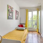Apartment Stunning 2br + Balcony + View