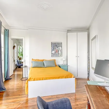 Apartman Stunning 2br + Balcony + View *